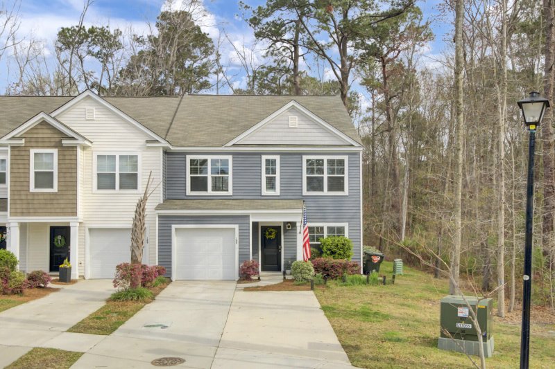Palmetto Reach, Summerville Community