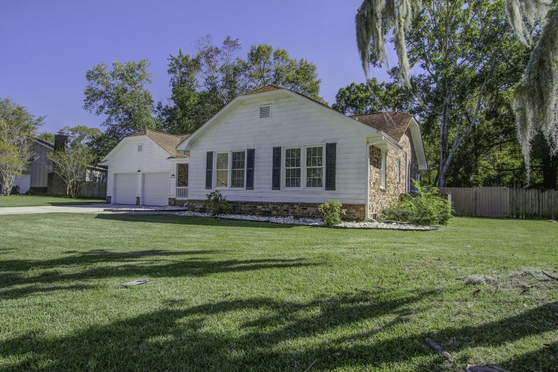 Property image 3 at 117 Savannah Round, Summerville, SC 29485