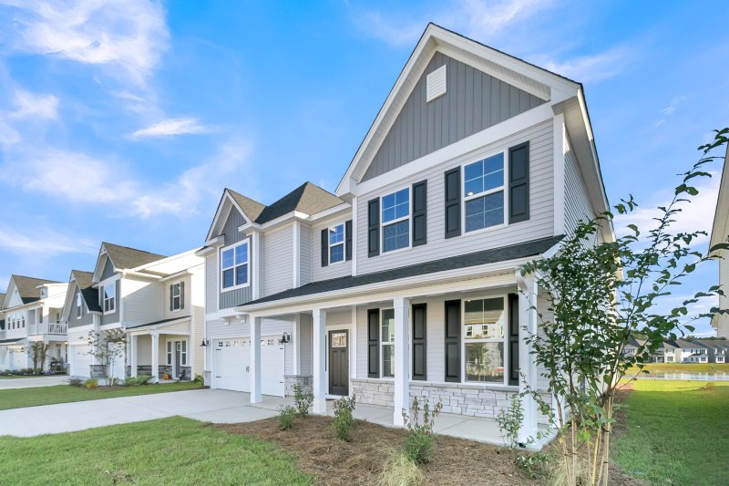 Property image 2 of 4157 Sawlog Drive in Hewing Farms, Summerville, SC 29486