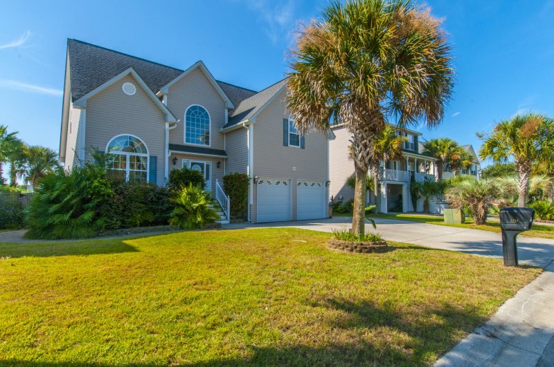 Property image 3 at 1140 Clearspring Drive, Charleston, SC 29412