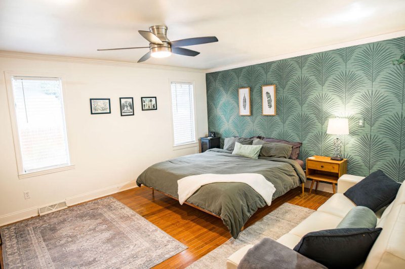 Property image 5 at 1497 Remount Road, North Charleston, SC 29406