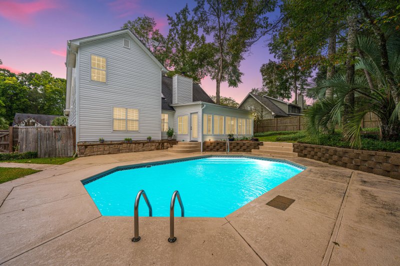 Property image 4 of 204 Factors Walk in Gahagan, Summerville, SC 29485