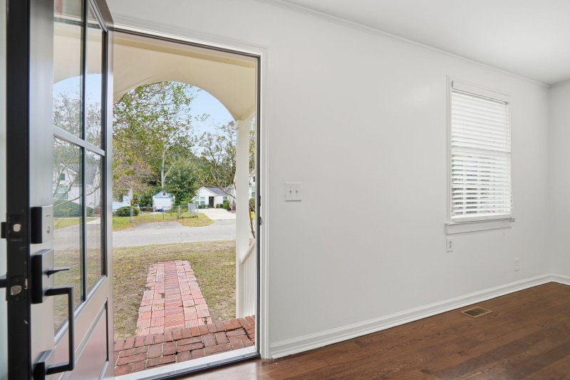 Property image 5 of 4819 Boulevard Lane in Park Circle, North Charleston, SC 29405