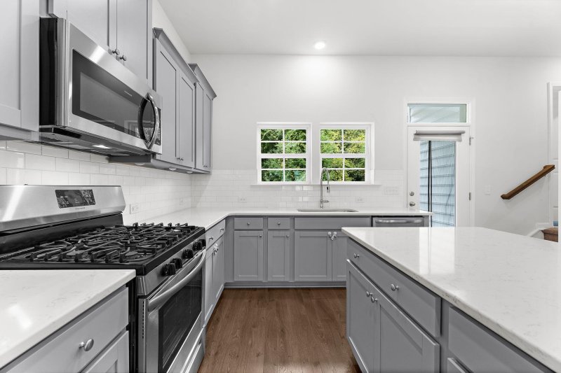 Property image 3 of 332 Spindlewood Way in Grand Terrace, Charleston, SC 29414