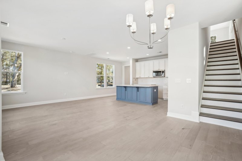 Property image 2 of 429 Queenview Lane in Verdier Pointe, Charleston, SC 29414