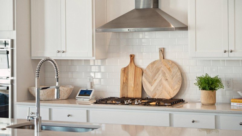 Property image 3 of 105 Snow Street in Carnes Crossroads, Summerville, SC 29486