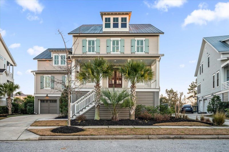 Property image 2 at 1962 Bellona Street, Charleston, SC 29492