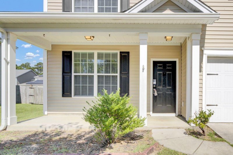 Property image 2 of 1705 Diving Duck Lane in Drakesborough, Summerville, SC 29483