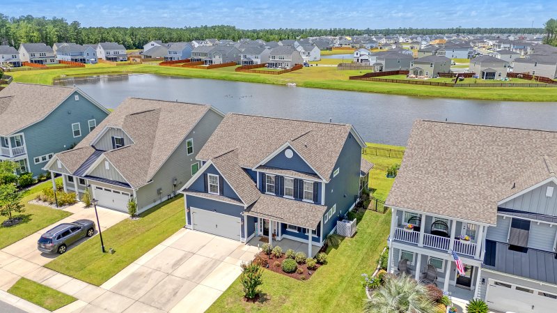 Property image 3 at 602 Yellow Leaf Lane, Summerville, SC 29486