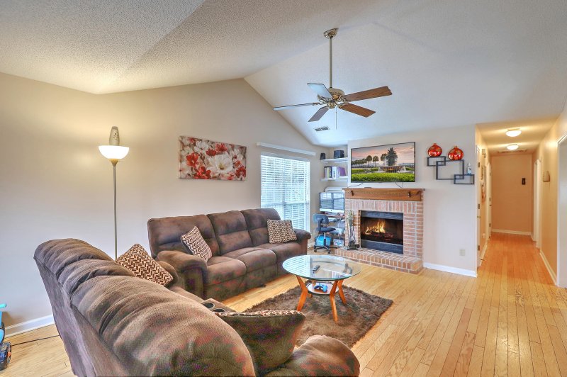 Property image 5 at 104 Jarett Road, Summerville, SC 29485