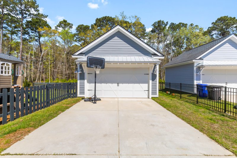 Property image 3 at 1780 Timmons Street, Mount Pleasant, SC 29466