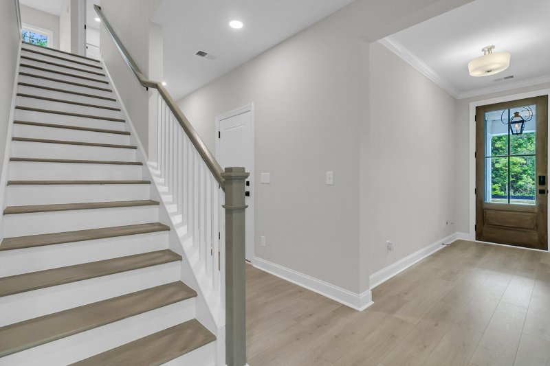 Property image 4 of 731 Maynard Lane in Cane Bay Plantation, Summerville, SC 29486