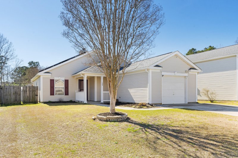 Property image 2 at 139 Blue Jasmine Lane, Summerville, SC 29483