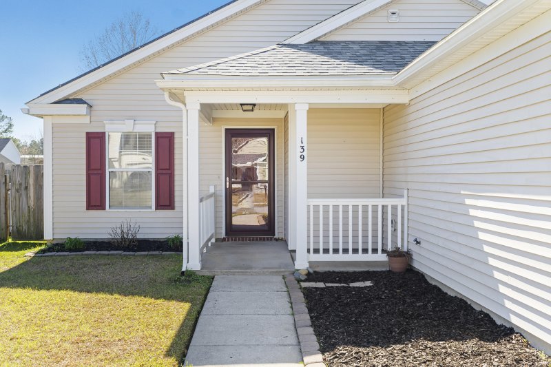 Property image 4 at 139 Blue Jasmine Lane, Summerville, SC 29483