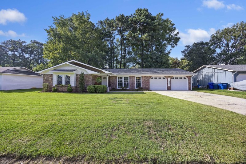 Property image 2 at 1924 Planters Drive, Charleston, SC 29414