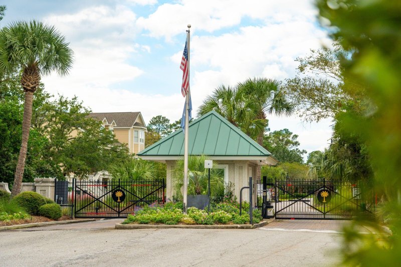 Property image 4 of 1420 Headquarters Plantation Drive in Headquarters Plantation, Johns Island, SC 29455