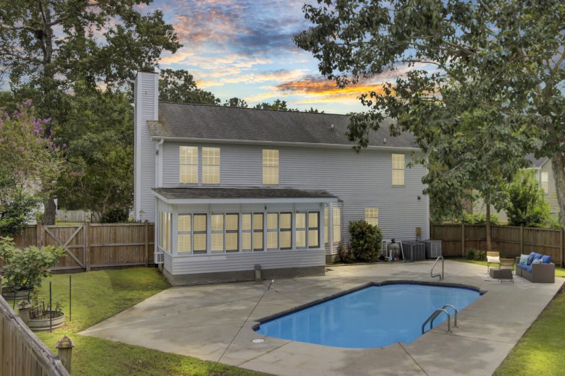 Property image 3 at 104 S Pembroke Drive, Goose Creek, SC 29445