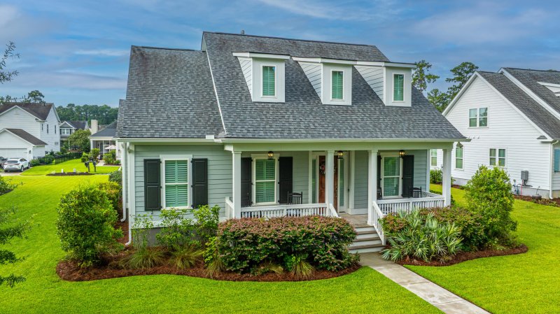 Property image 3 of 3984 Berberis Lane in Poplar Grove, Ravenel, SC 29470