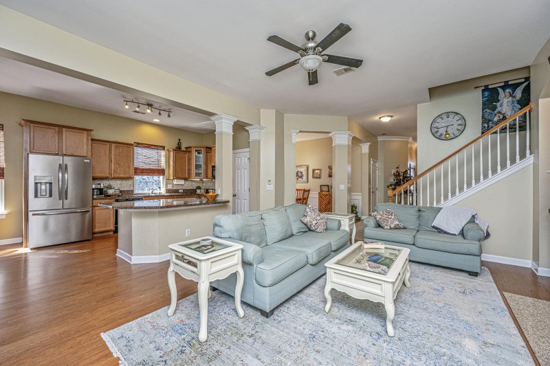 Property image 5 of 187 Red Leaf Boulevard in Foxbank Plantation, Moncks Corner, SC 29461