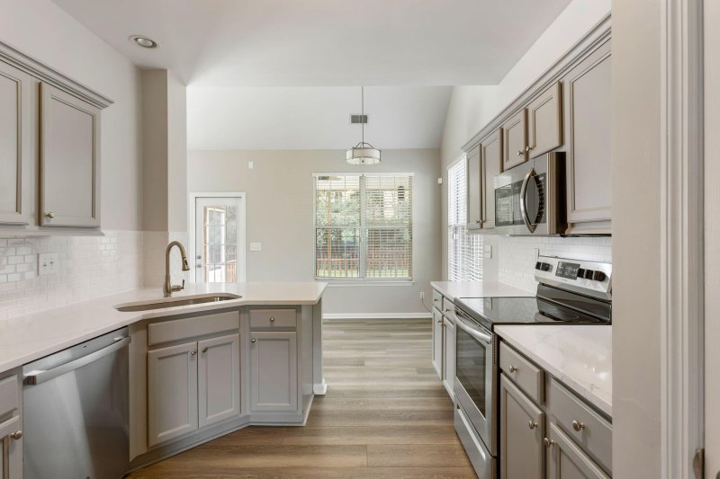 Property image 4 of 3171 Sonja Way in Park West, Mount Pleasant, SC 29466