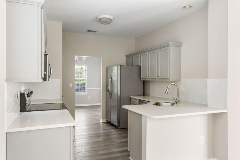 Property image 5 of 3171 Sonja Way in Park West, Mount Pleasant, SC 29466