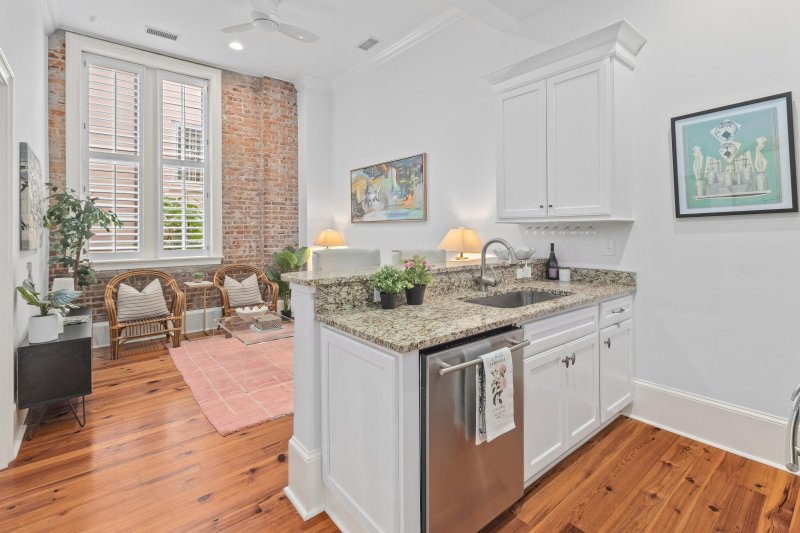 Property image 3 at 85 Cumberland Street 5, Charleston, SC 29401