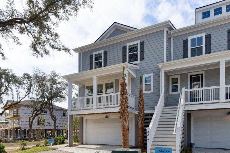 Property image 3 at 2210 Cultura Circle 300, Mount Pleasant, SC 29466