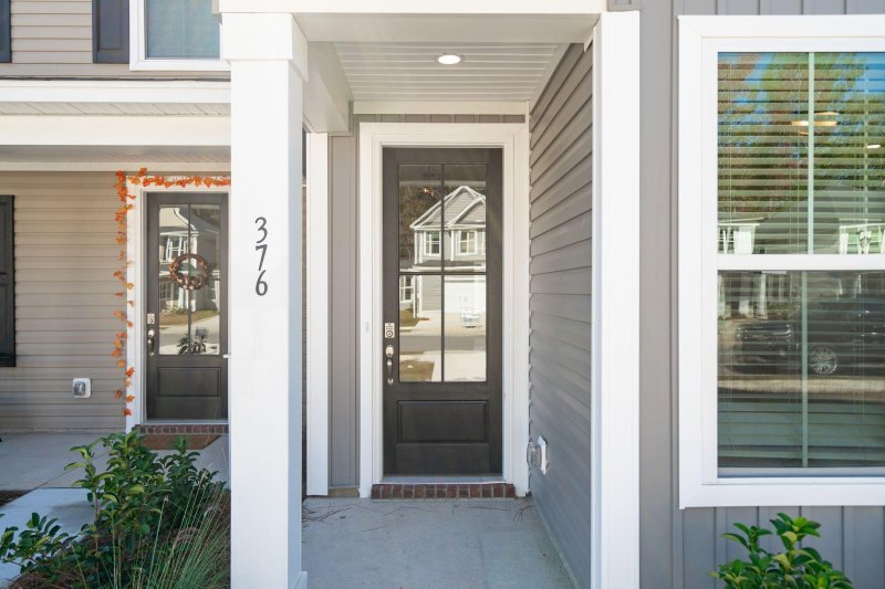 Property image 5 of 818 Alma Square Drive in Abbey Walk, Moncks Corner, SC 29461