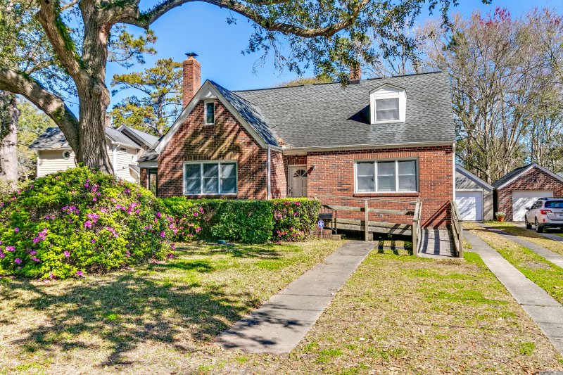 Property image 2 at 554 Godfrey Park Place, Charleston, SC 29407