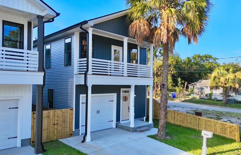 Property image 2 of 2028 Echo Avenue in Union Heights, North Charleston, SC 29405