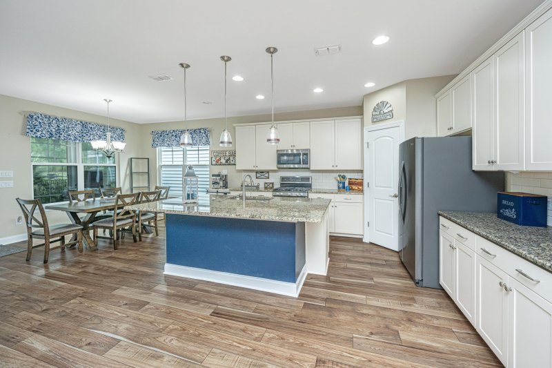 Property image 4 of 220 Tupelo Lake Drive in Cane Bay Plantation, Summerville, SC 29486