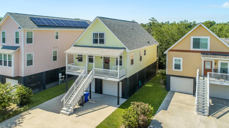 Property image 2 at 1037 Hunley Waters Circle, North Charleston, SC 29405