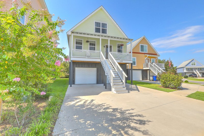 Property image 3 at 1037 Hunley Waters Circle, North Charleston, SC 29405