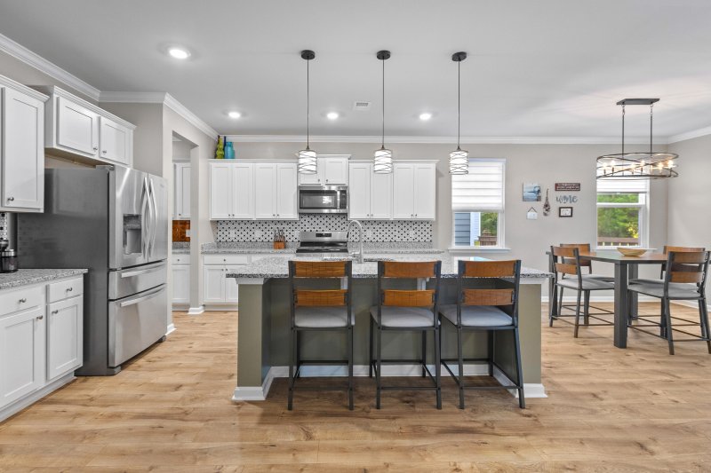 Property image 4 of 119 Cherry Grove Drive in The Ponds, Summerville, SC 29483