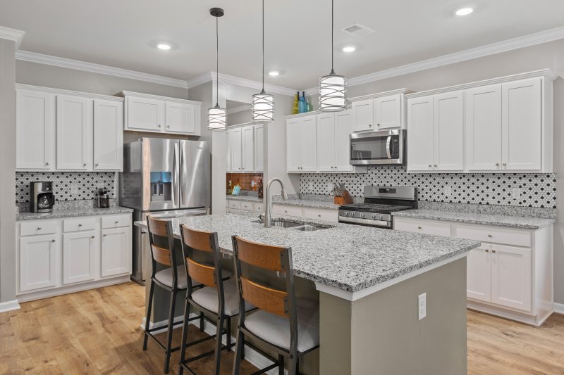 Property image 5 of 119 Cherry Grove Drive in The Ponds, Summerville, SC 29483