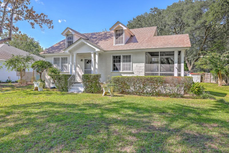 Property image 4 of 2028 Coker Avenue in Riverland Terrace, Charleston, SC 29412