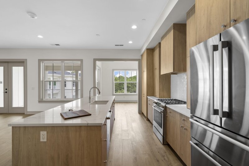 Property image 5 at 320 Longshore Street 1046, Charleston, SC 29492