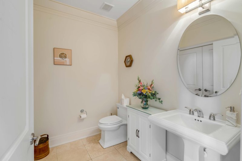 Property image 3 of 355 Cooper River Drive in Tides Condominiums, Mount Pleasant, SC 29464