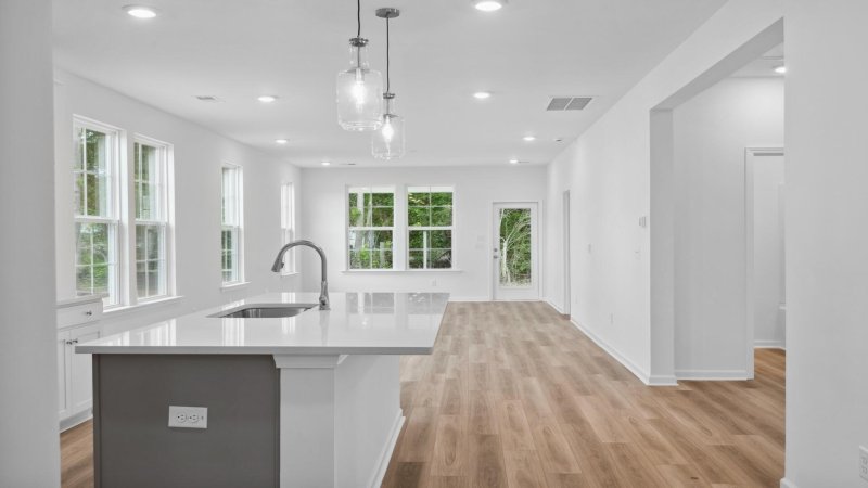 Property image 4 of 479 Cadbury Loop in Creekside at Andrews, Summerville, SC 29486