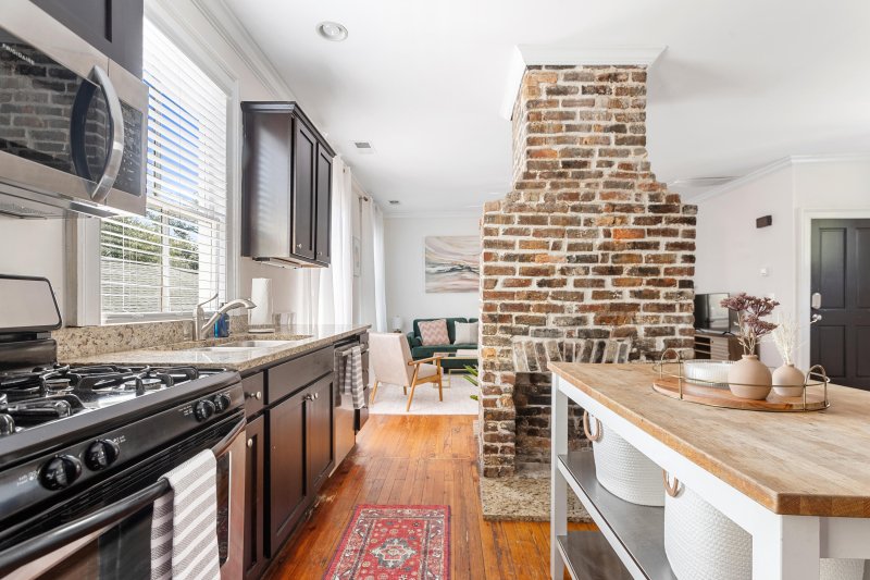 Property image 5 at 314 Ashley Avenue B, Charleston, SC 29403