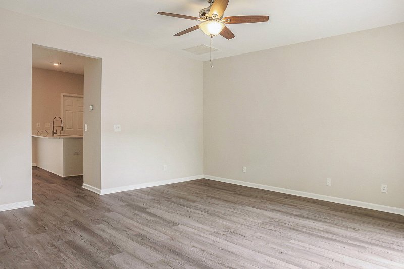 Property image 4 of 1045 Lexi Court in Oakbrook Park, Ladson, SC 29456