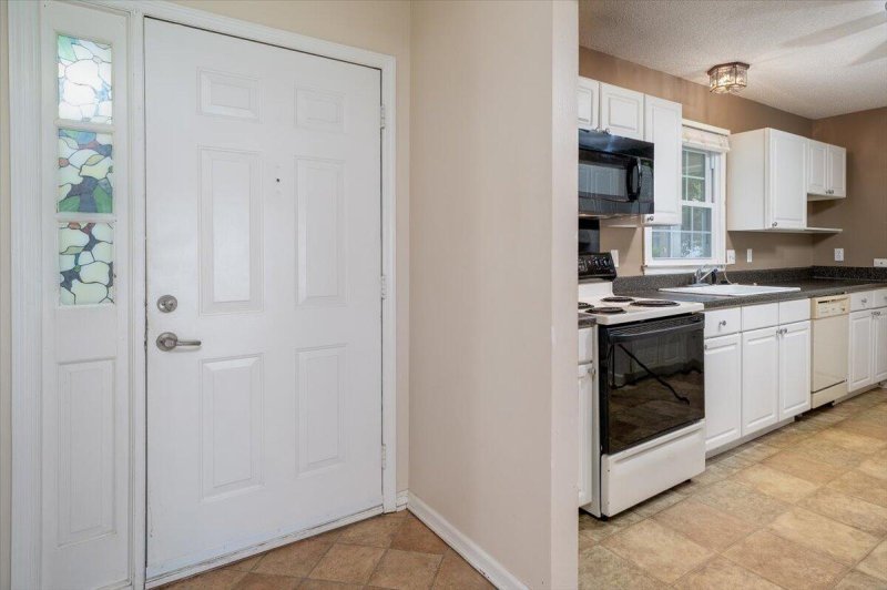 Property image 4 at 106 Aldrich Place, Goose Creek, SC 29445