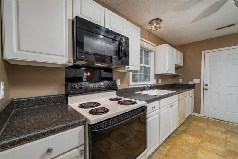 Property image 5 at 106 Aldrich Place, Goose Creek, SC 29445