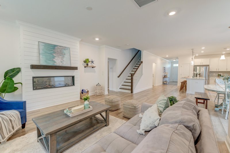 Property image 4 of 802 S Pointe Boulevard in South Pointe Estates, Summerville, SC 29483