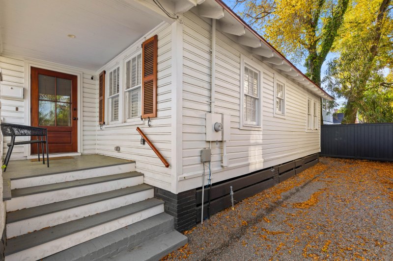 Property image 3 of 177 Spring Street in Cannonborough-Elliotborough, Charleston, SC 29403