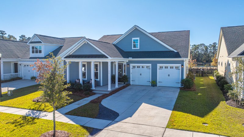 Property image 2 of 353 Parish Farms Drive in Carnes Crossroads, Summerville, SC 29486