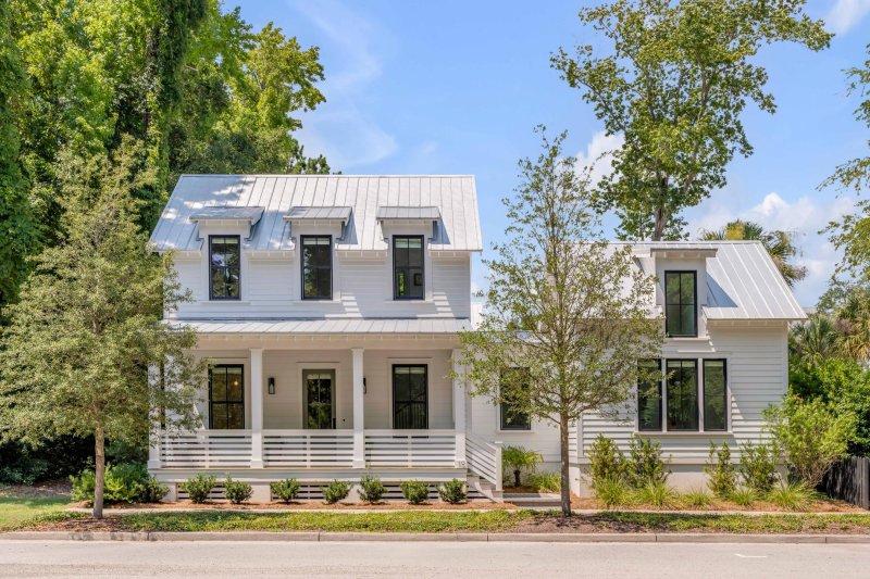 Property image 3 of 19 Mobile Street in Ion, Mount Pleasant, SC 29464