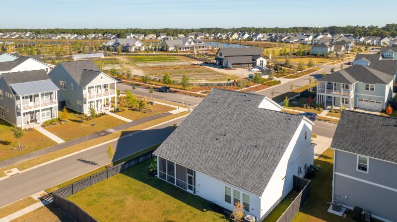 Property image 5 of 285 Citrus Drive in Carnes Crossroads, Summerville, SC 29486