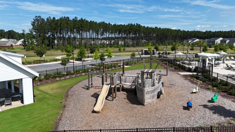 Property image 4 of 5332 Bending Flats Way in Watson Hill, Summerville, SC 29485