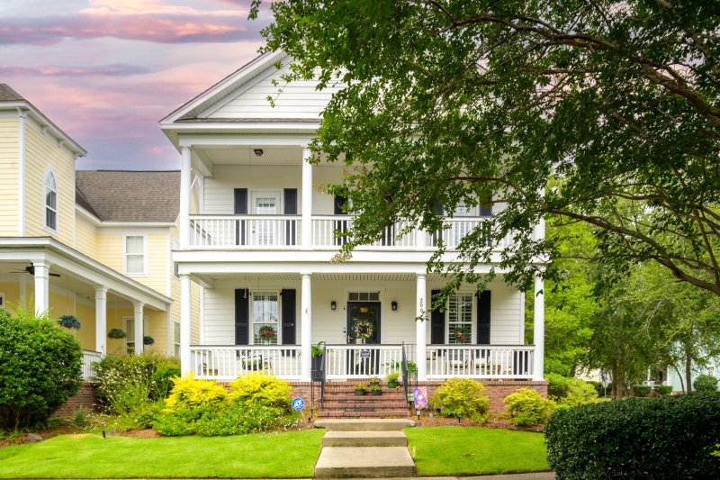 200 White Gables Drive